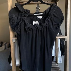 Black silk short sleeve ruffle collar top w bow